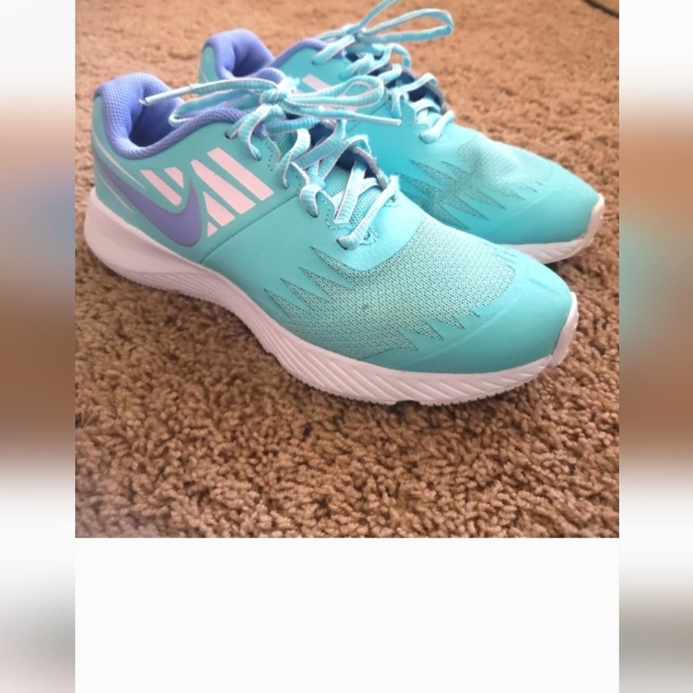Nike Star Runner GS Running Shoe Aqua Youth Size 5.5